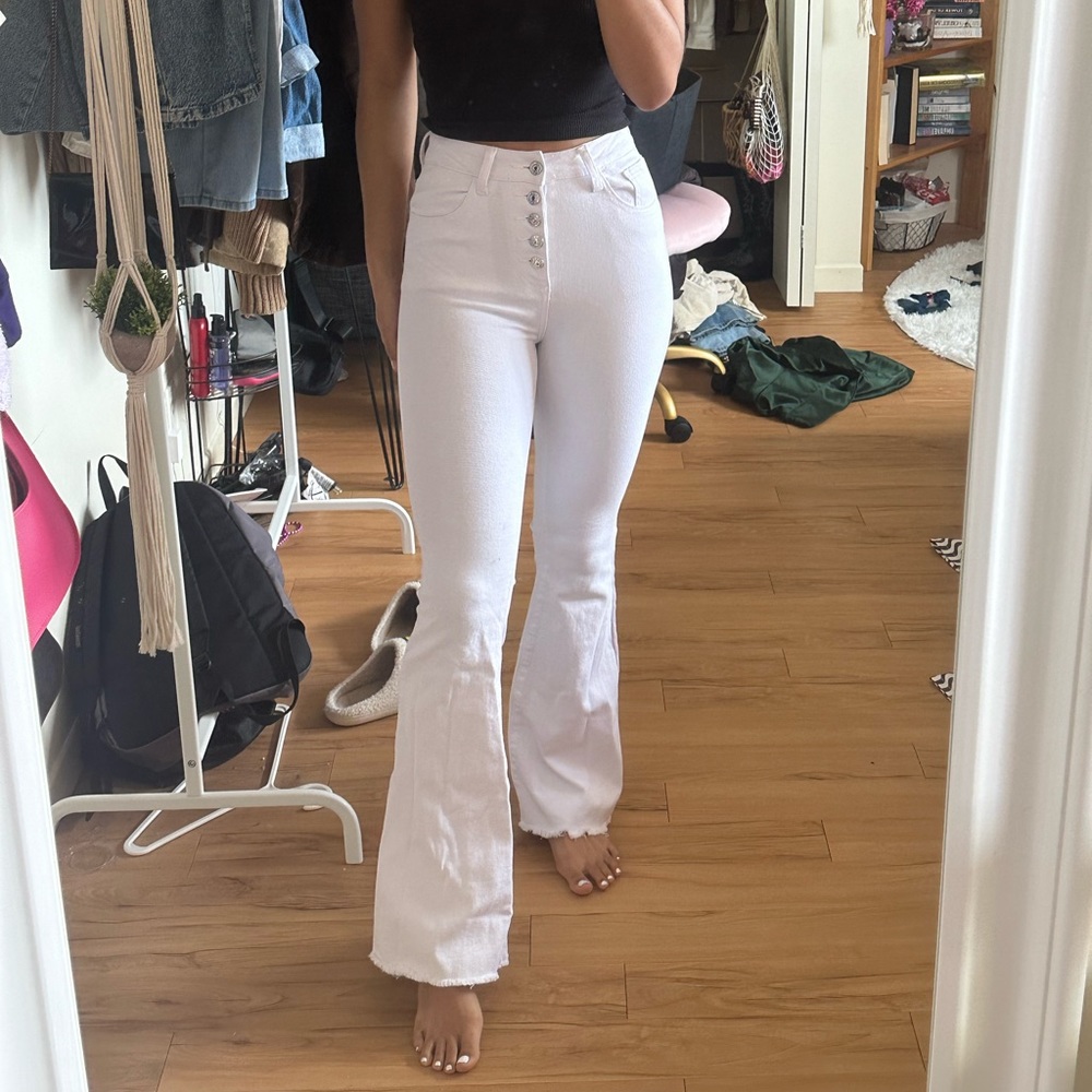 High waist white jeans